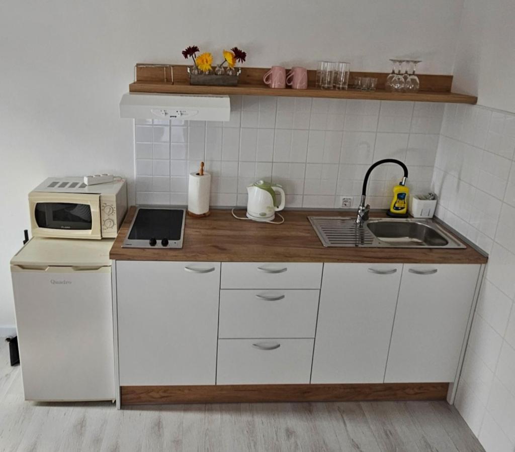 Apartmani Alma Podgora Dış mekan fotoğraf